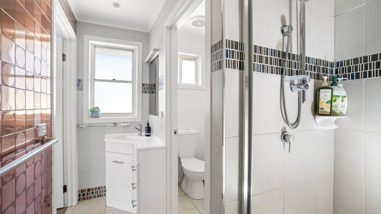 Photo of Others in Clifton Springs