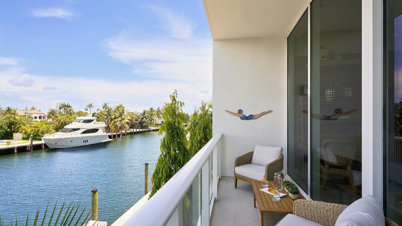 Photo of Patio Balcony in Barrier Island