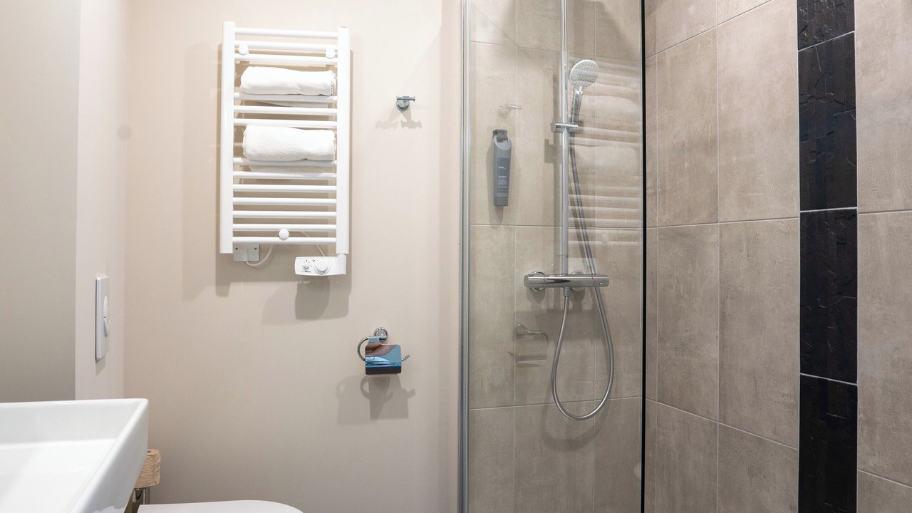 Photo of Bathroom in La Bourboule