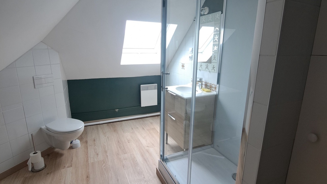 Photo of Others in Fretin