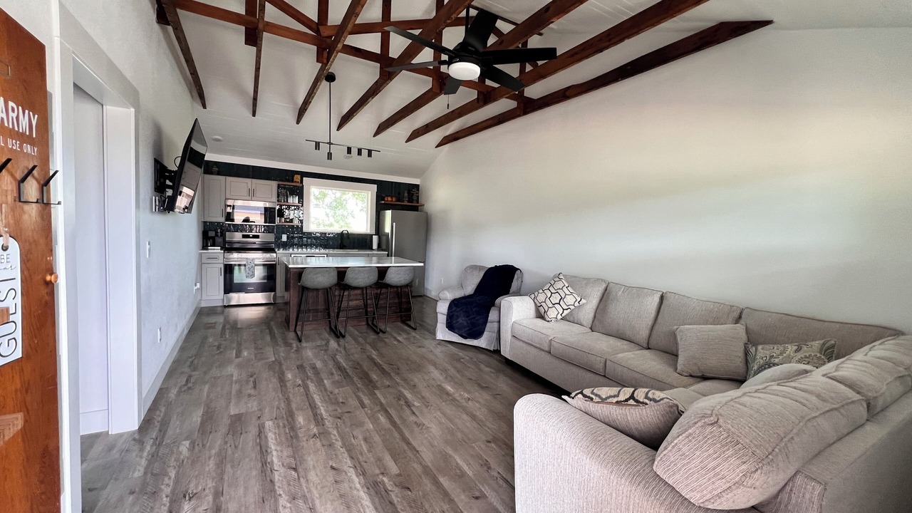 Photo of Livingroom in Uniontown