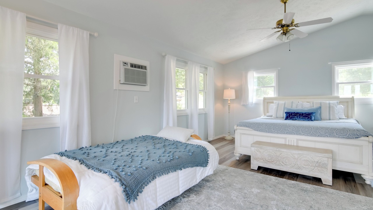 Photo of Others in Cassville