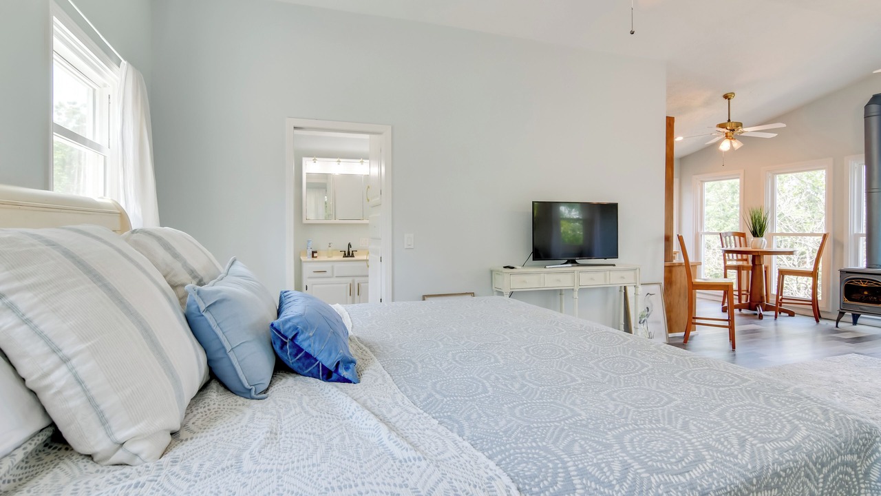 Photo of Others in Cassville