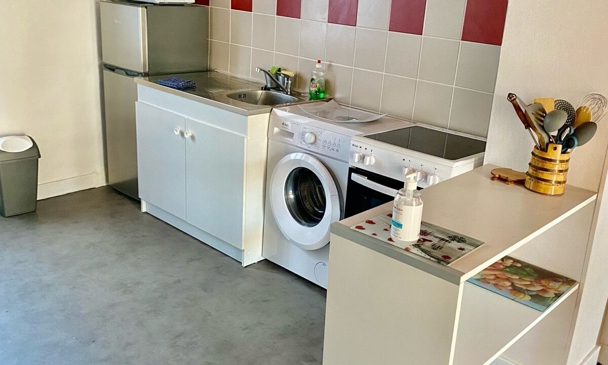 Photo of Kitchen in Egliseneuve-d'Entraigues