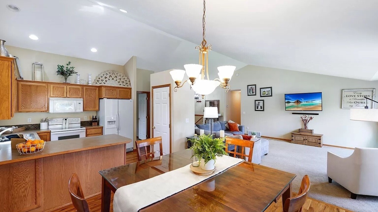 Photo of Kitchen in Colbert