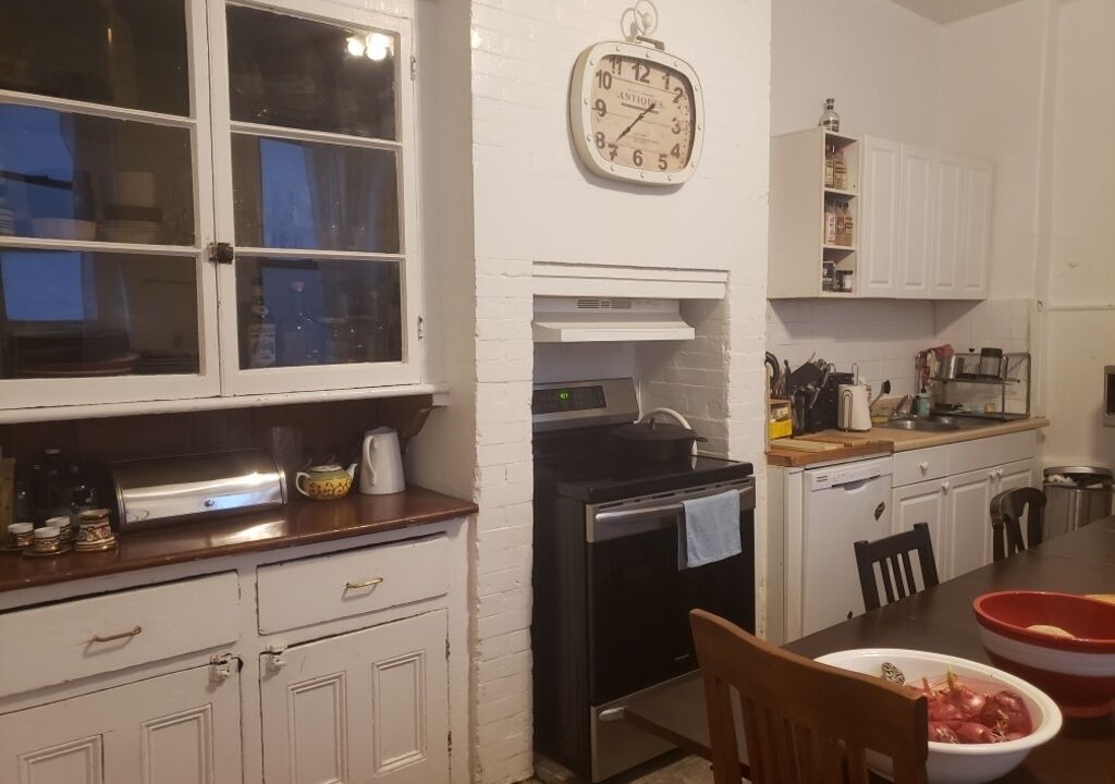 Photo of Kitchen in Ukrainian Village