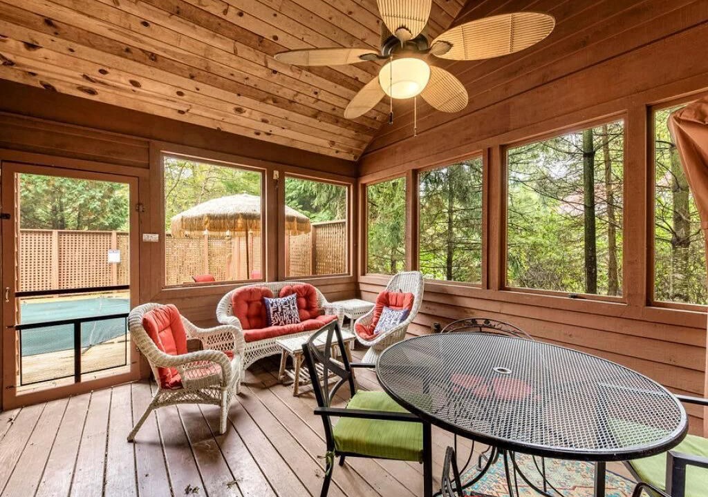 Photo of Outdoor in Lakeside