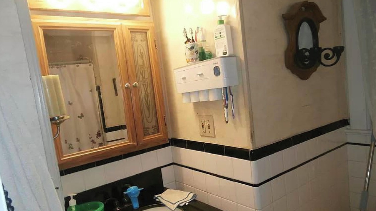 Photo of Others in Crosswicks