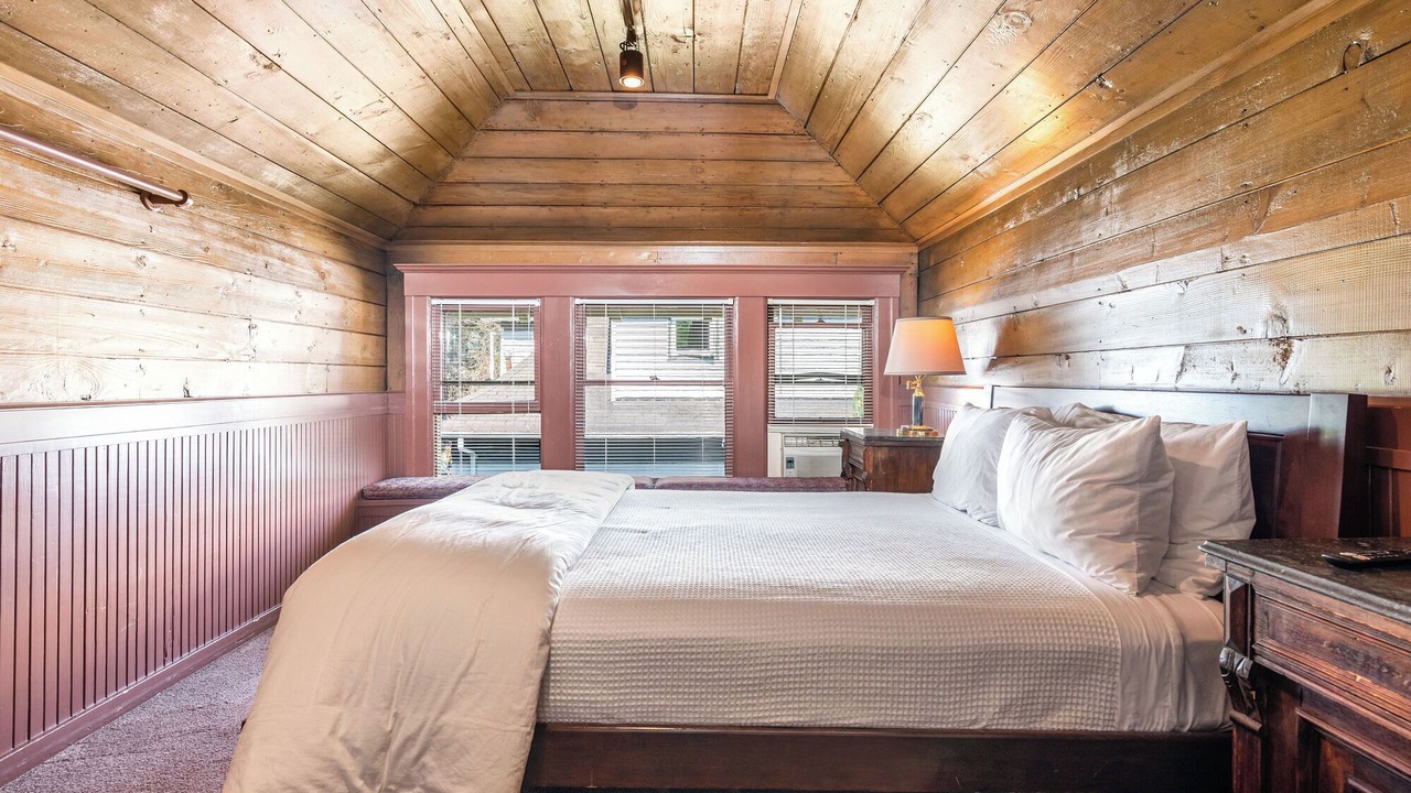 Photo of Others in Broadway