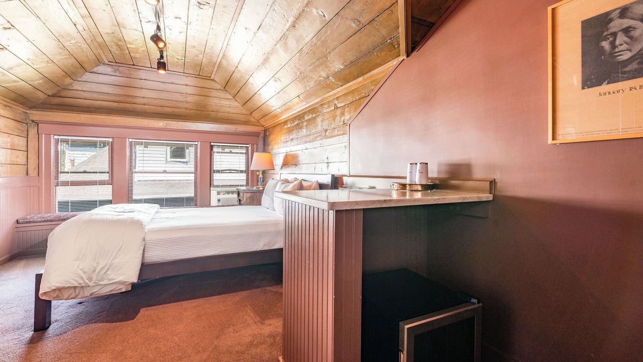 Photo of Others in Broadway