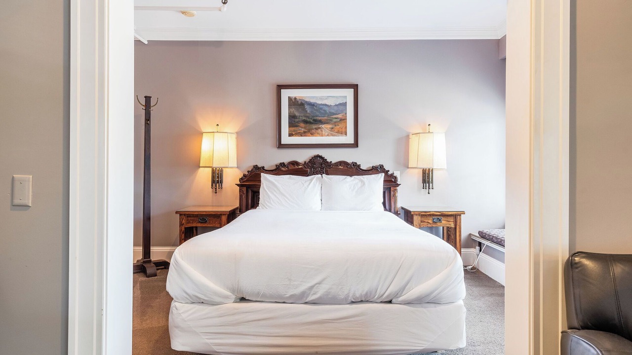 Photo of Others in Capitol Hill