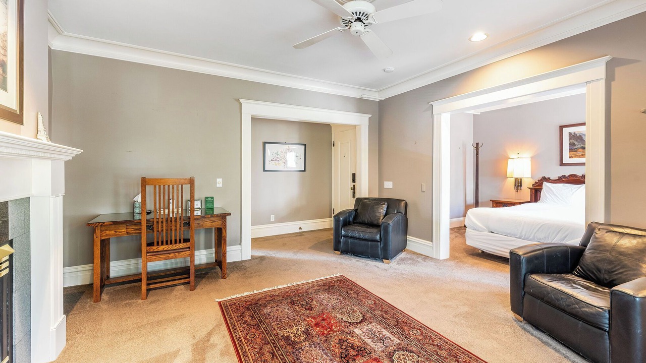 Photo of Others in Capitol Hill