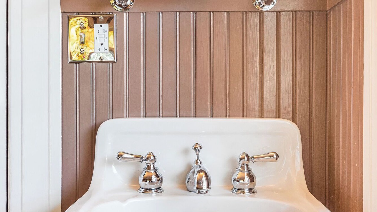 Photo of Others in Capitol Hill