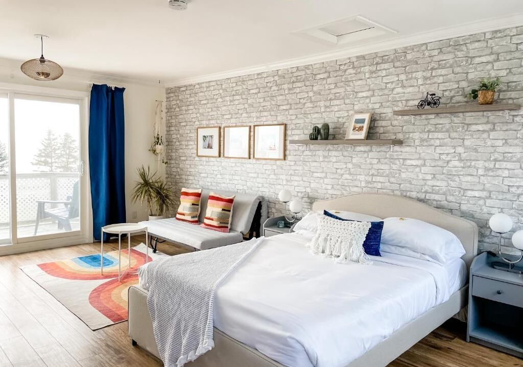 Photo of Others in Port Dufferin