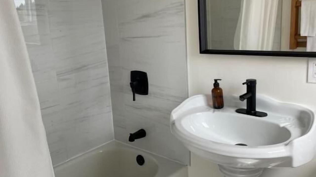 Photo of Others in Port Dufferin