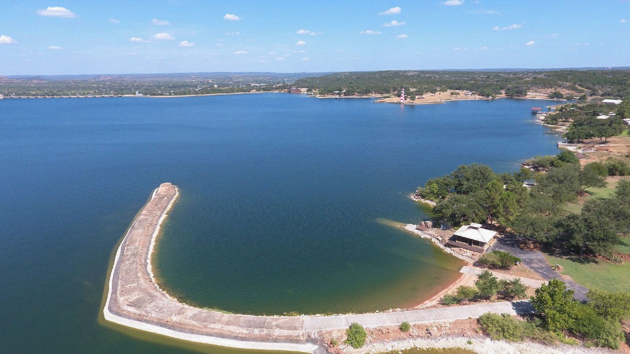 Photo of Others in Buchanan Dam