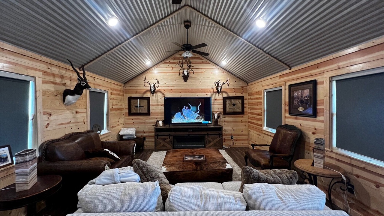 Photo of Livingroom in Gatesville