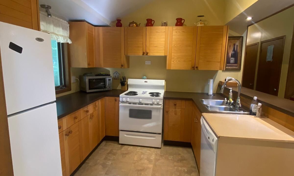 Photo of Kitchen in Grand Bend