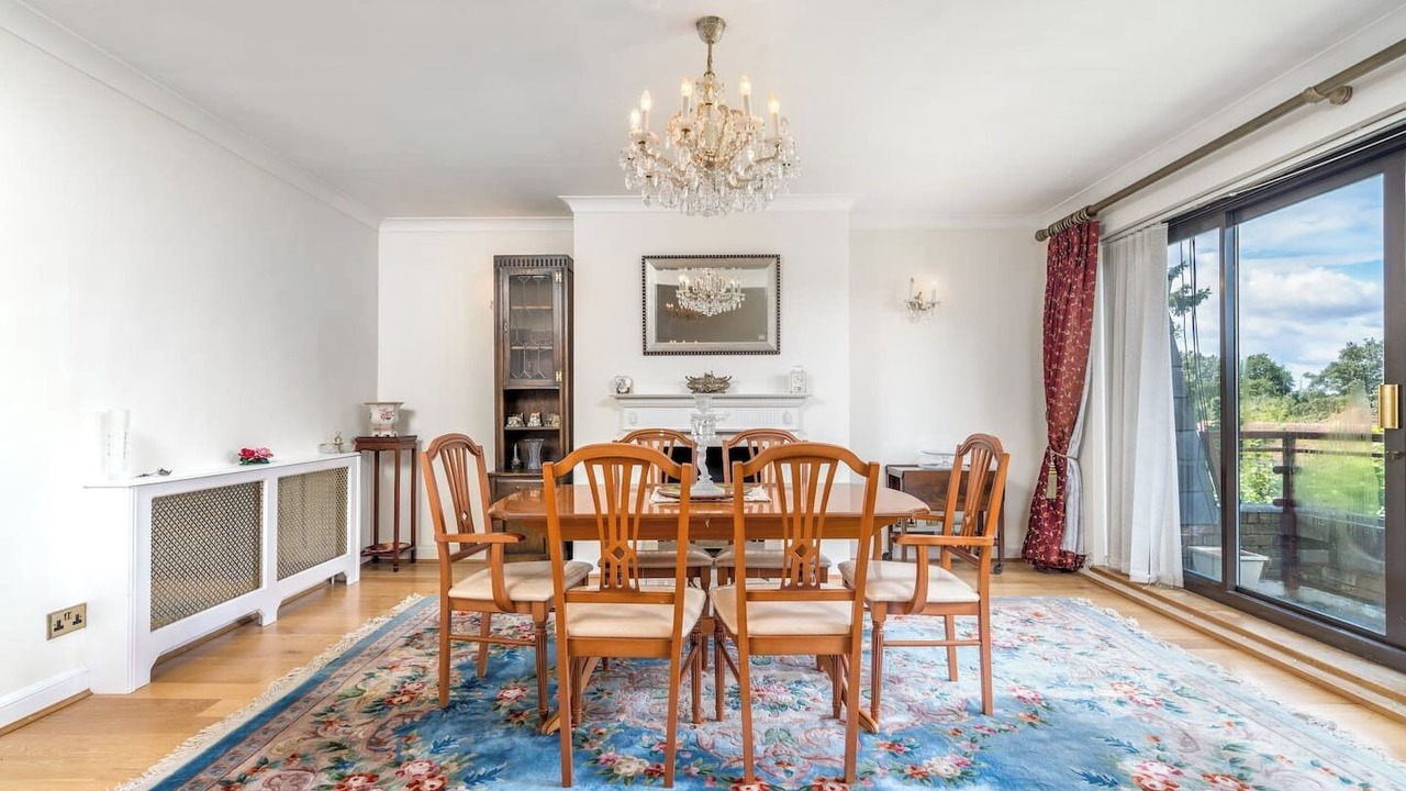 Photo of Others in Whetstone