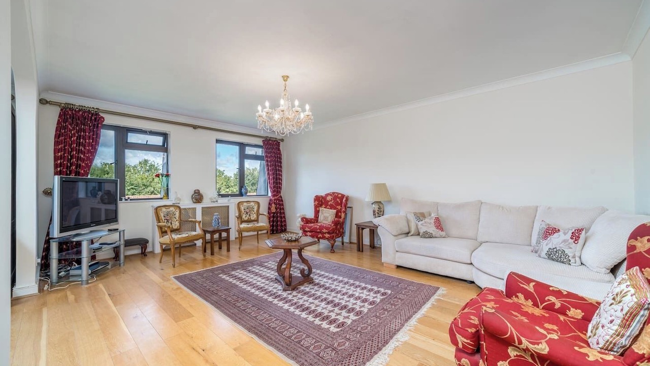 Photo of Others in Whetstone