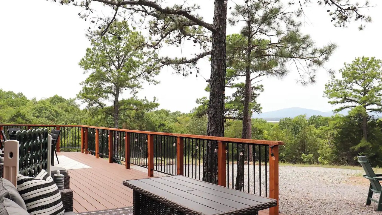 Photo of Outdoor in Clayton