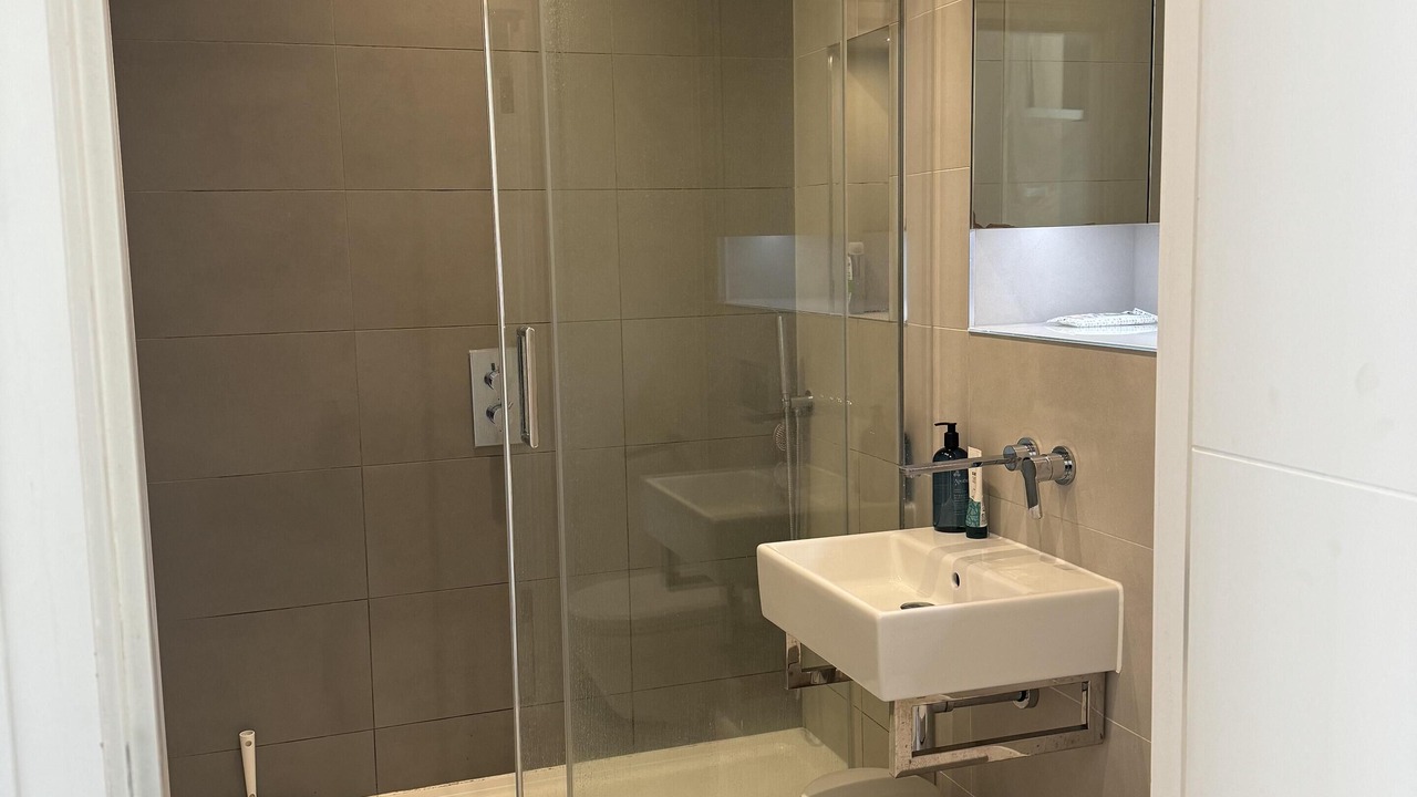 Photo of Others in Reading