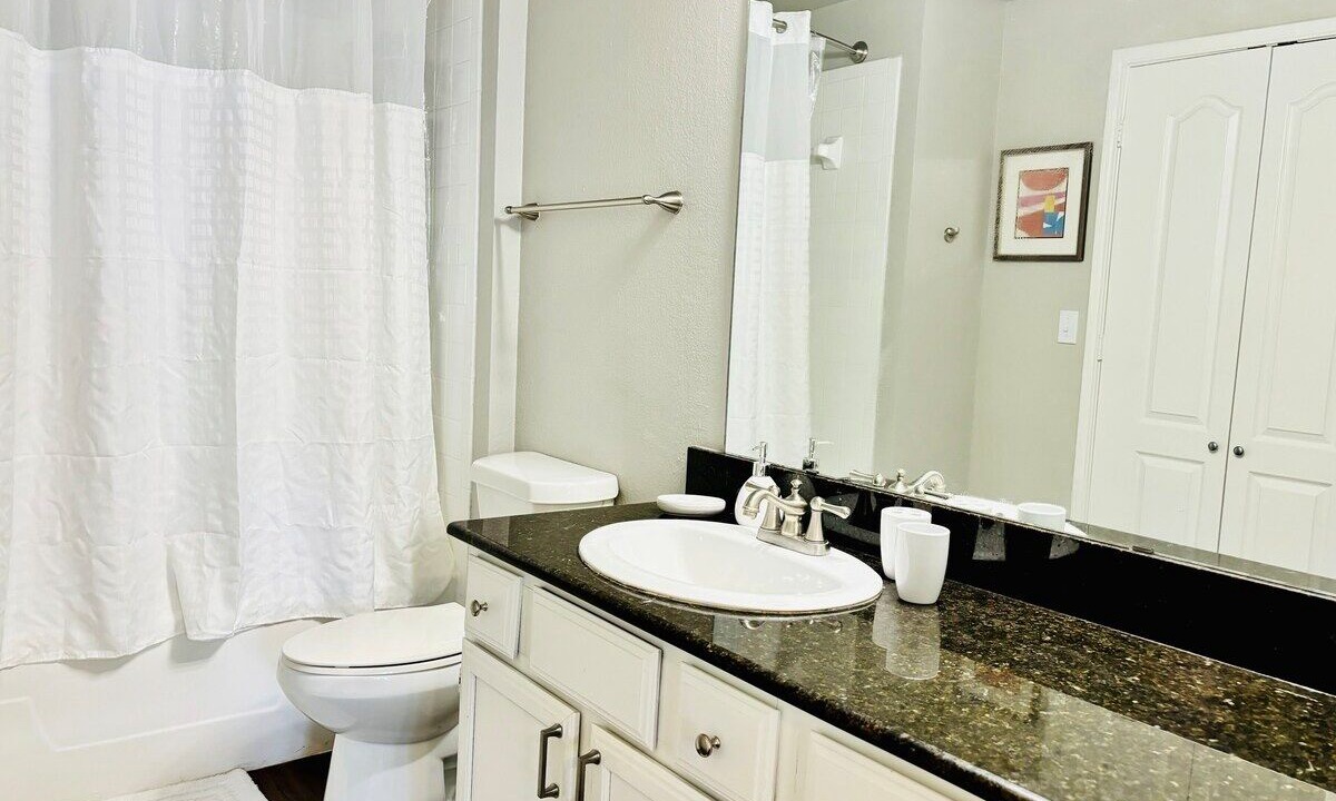 Photo of Bathroom in Cityplace