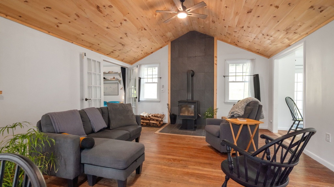 Photo of Livingroom in Summit