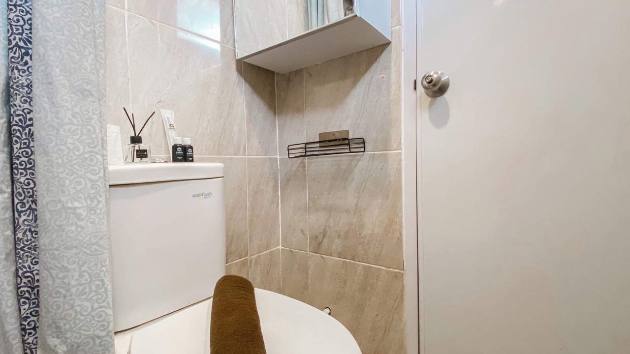 Photo of Bathroom in Jatinegara