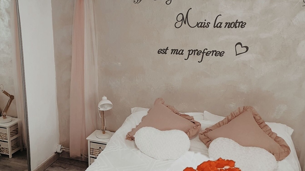 Photo of Others in Saint-Michel-l'Observatoire