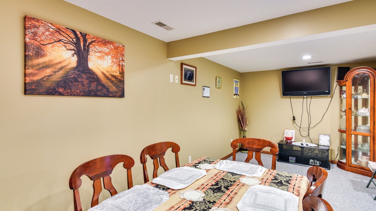 Photo of Others in Goshen