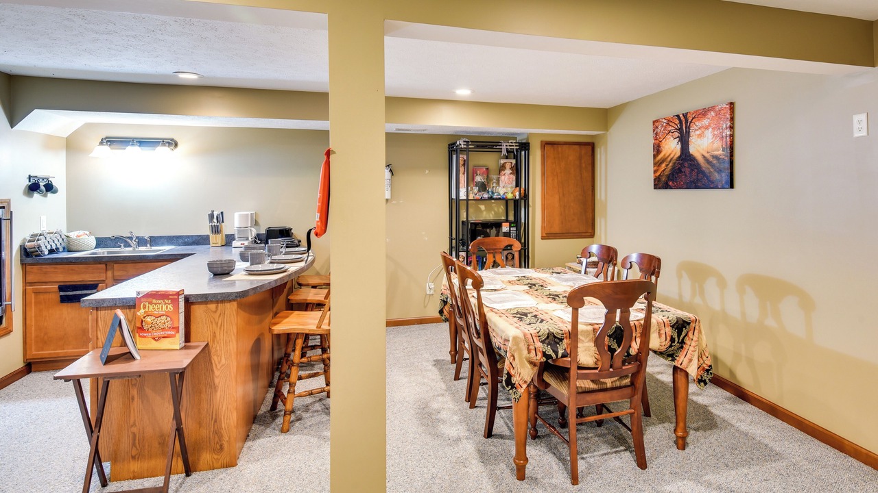 Photo of Others in Goshen