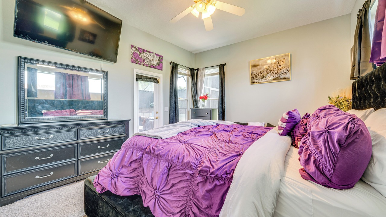 Photo of Bedroom in Ridgewood Lakes