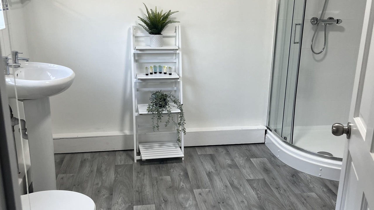 Photo of Others in Willingham