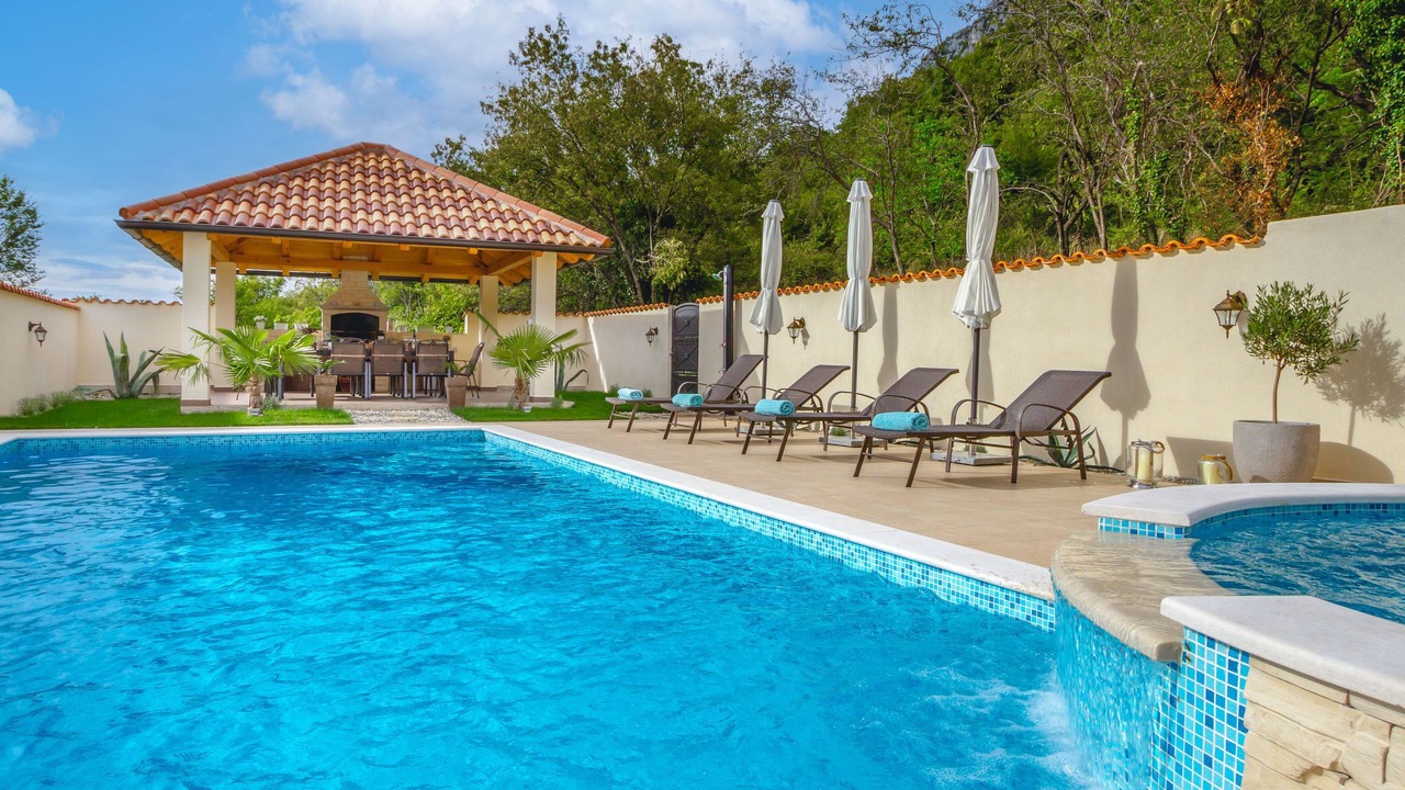 Photo of Outdoor in Bribir