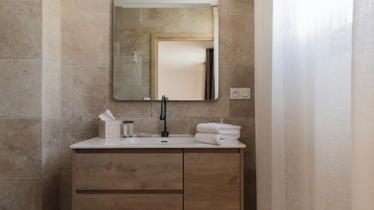 Photo of Bathroom in La Roquebrussanne