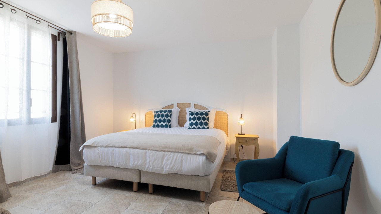 Photo of Bedroom in La Roquebrussanne