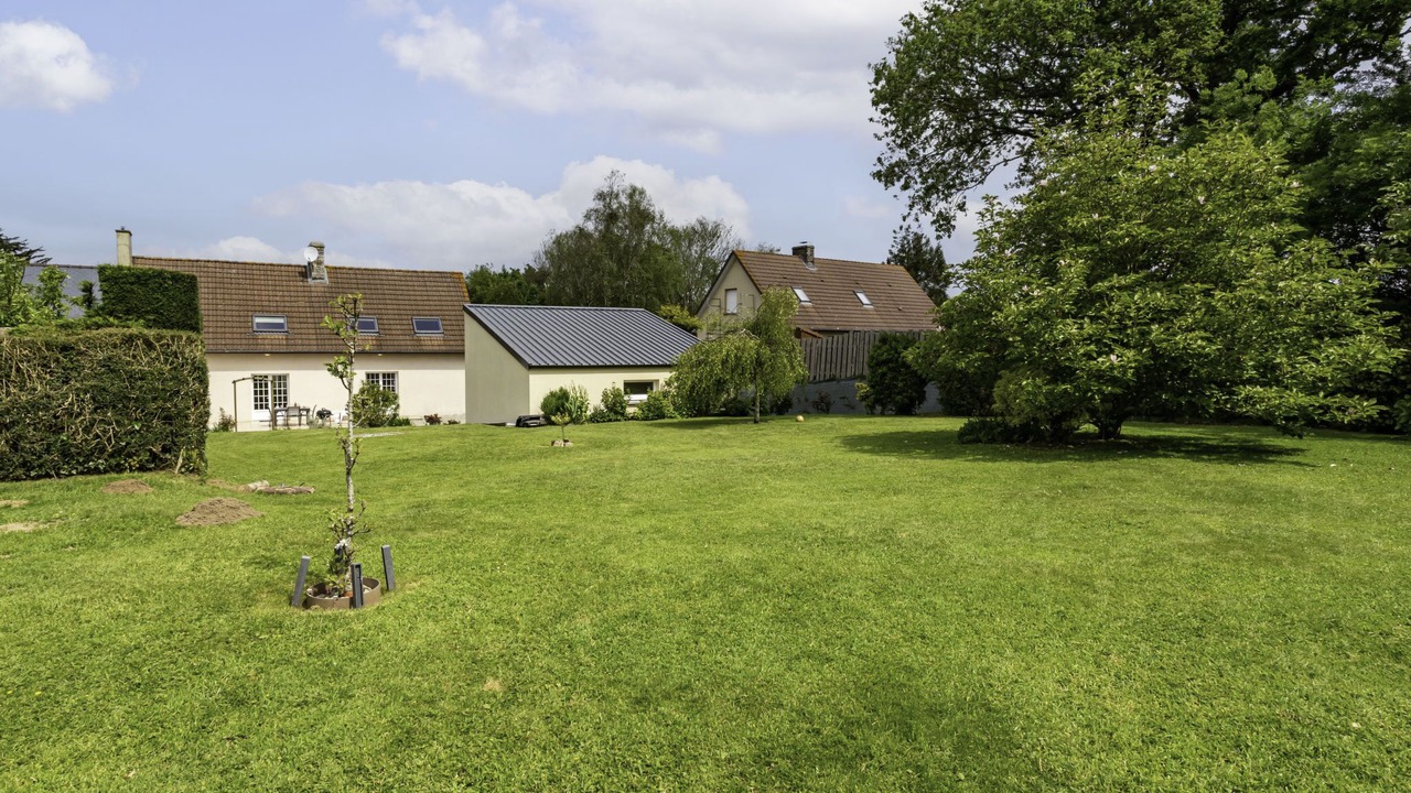 Photo of Outdoor in Bolleville