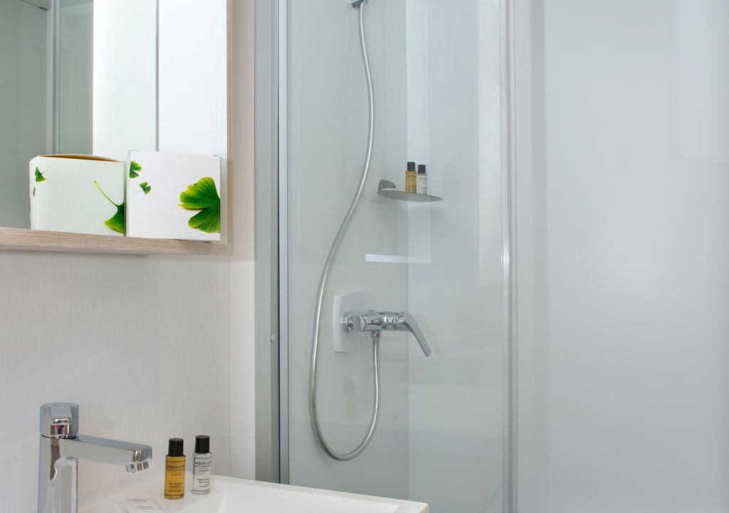 Photo of Bathroom in Les Cabanes de Fleury