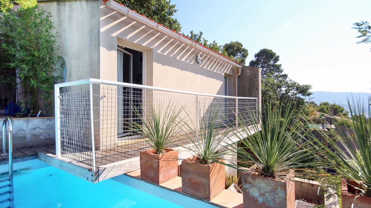 Photo of Outdoor in Hyeres City Centre