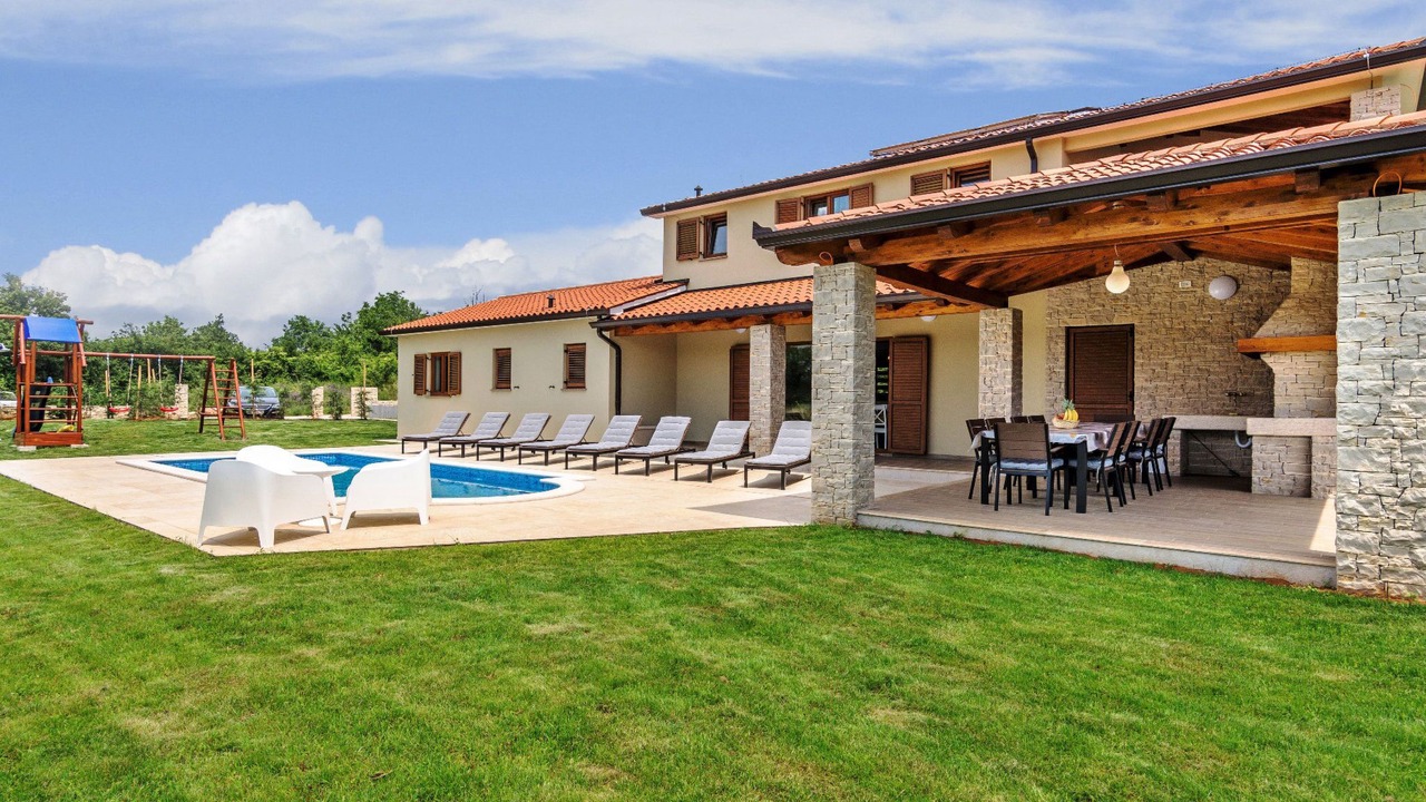 Photo of Outdoor in Nedescina