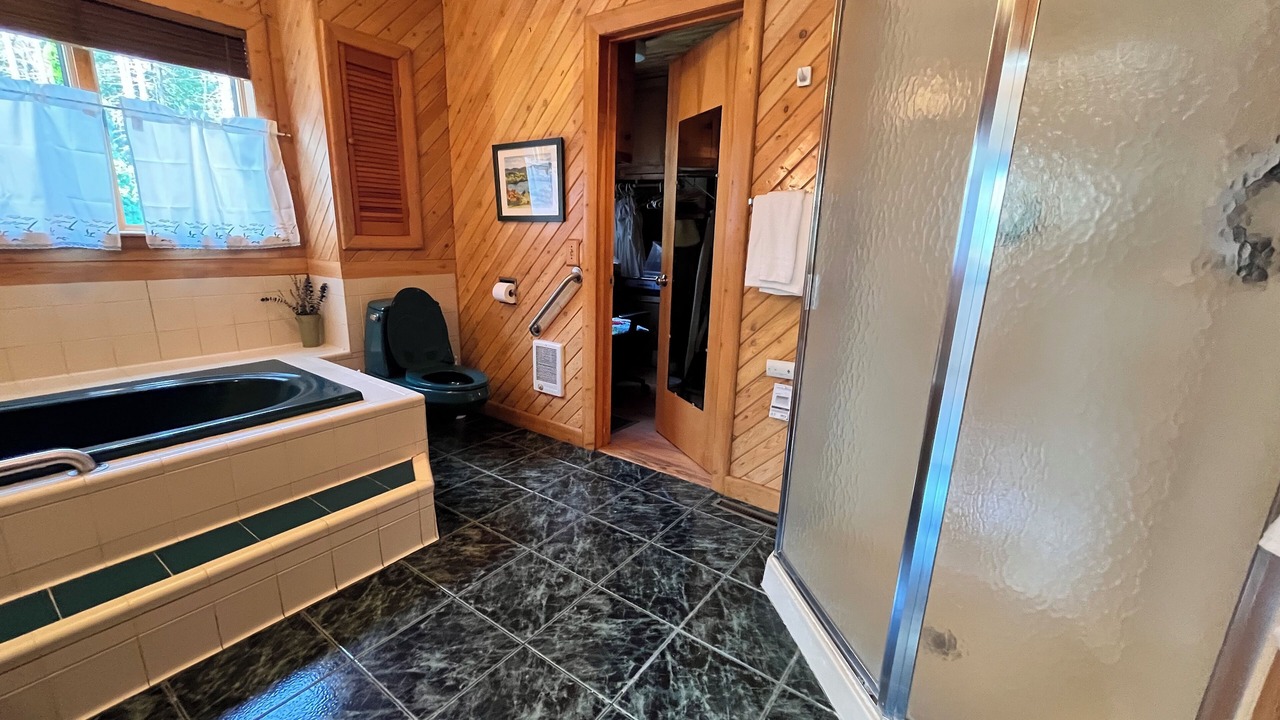 Photo of Others in Surry