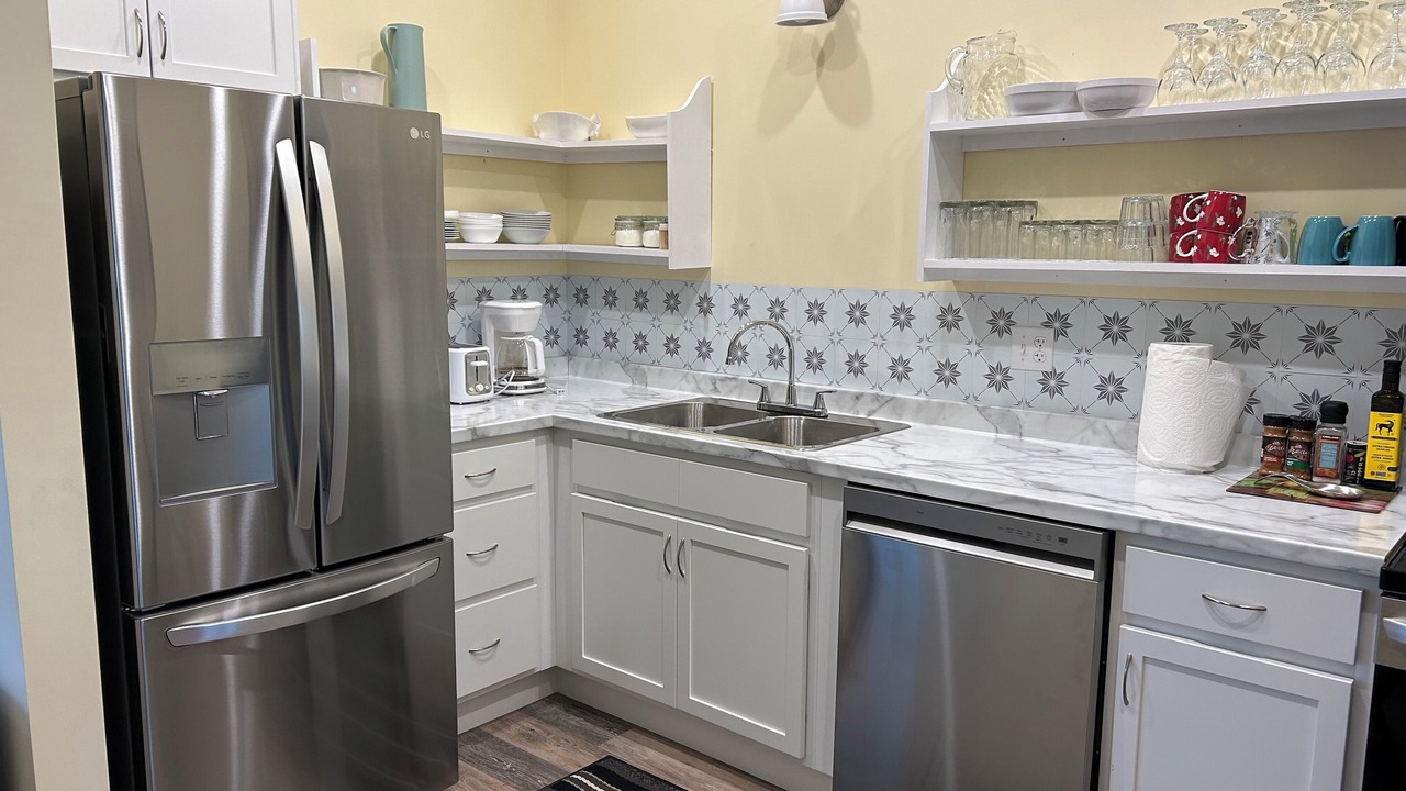 Photo of Kitchen in Canning