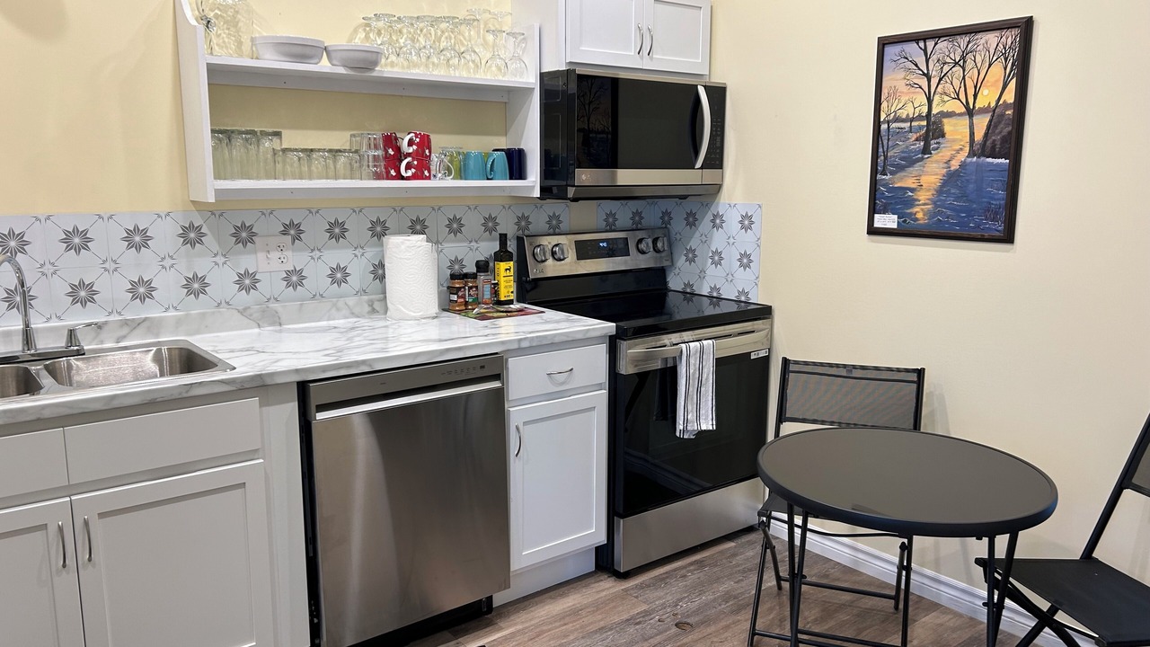 Photo of Kitchen in Canning