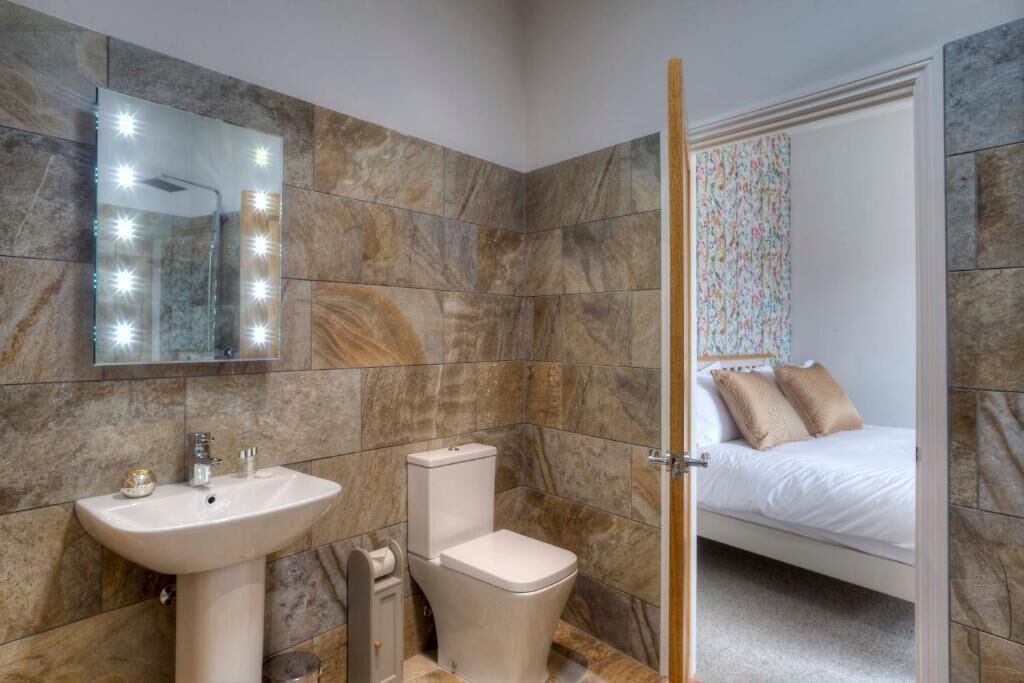 Photo of Bathroom in Warkworth