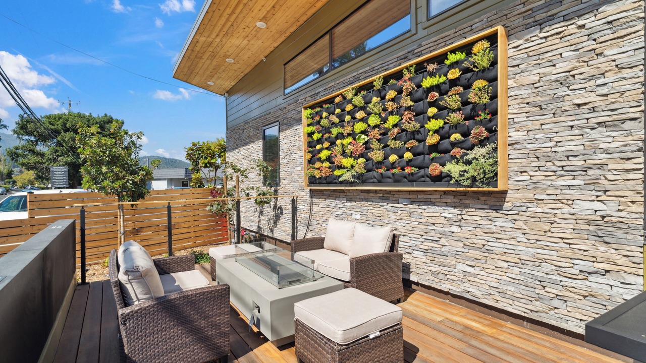 Photo of Patio Balcony in Corte Madera