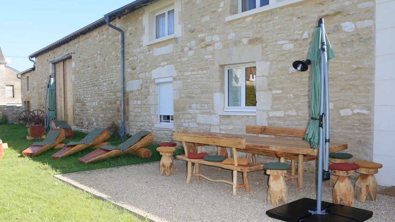 Photo of Outdoor in Bulson
