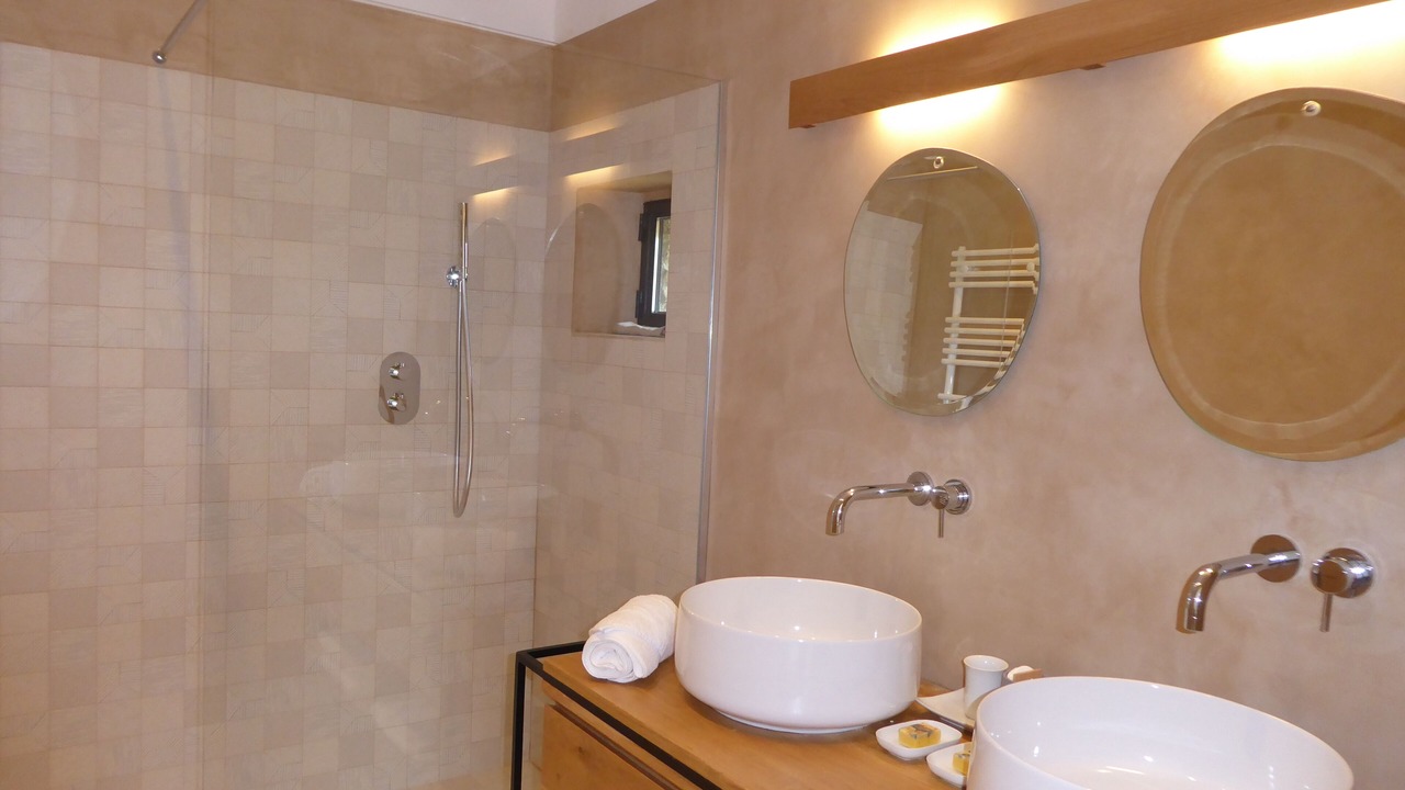 Photo of Bathroom in Oppedette
