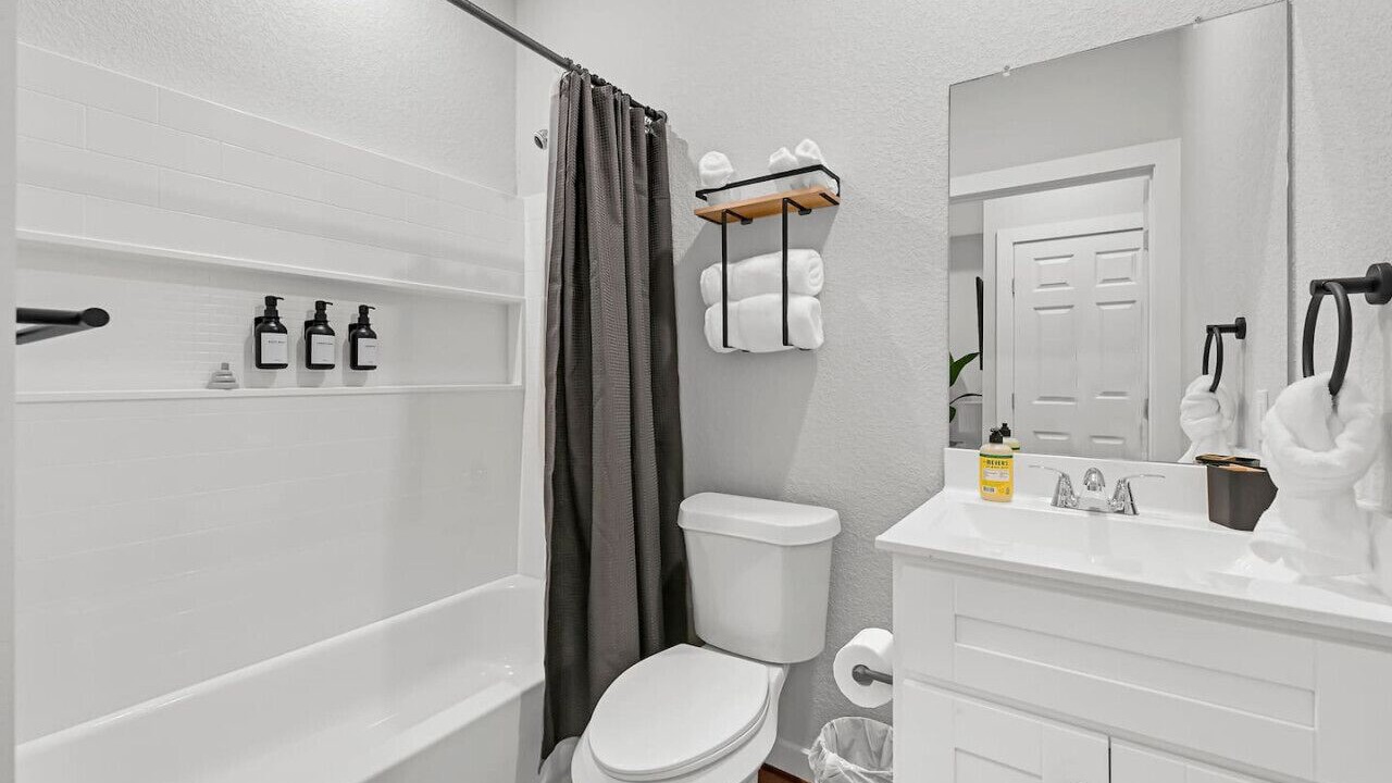 Photo of Bathroom in Barker
