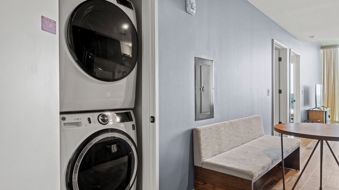 Photo of Bedroom in Rainey Street Historic District